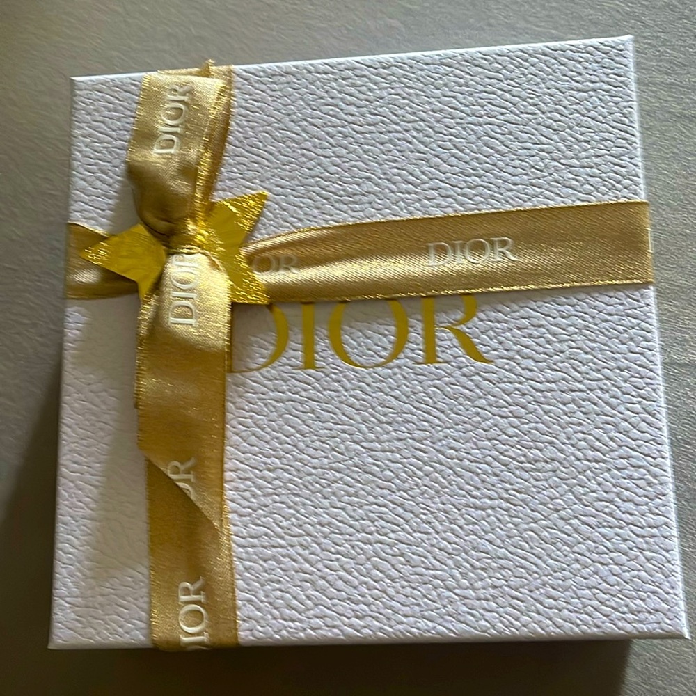 DIOR gift box